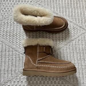 UGG Classic Mini Alpine Boots